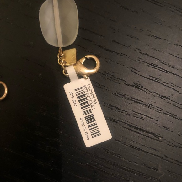 NWT New Banana Republic Bracelet Orig Price $39 - Picture 2 of 3